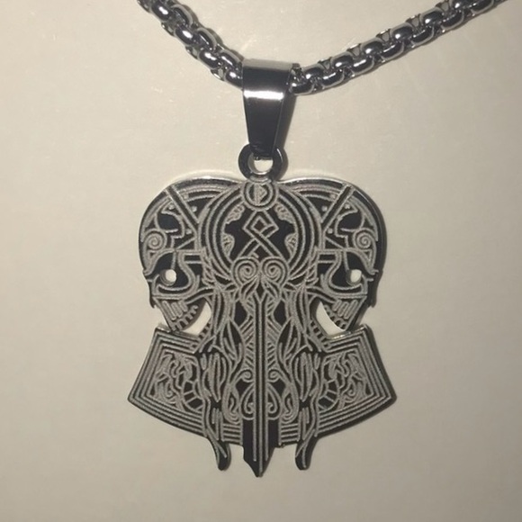 “Opposing Tribal Skulls” Native American Aztec Celtic Nordic Conjoined Necklace - Picture 5 of 13
